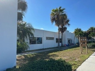 1102 S Us Highway 1, Fort Pierce, FL for sale - Primary Photo - Image 1 of 34