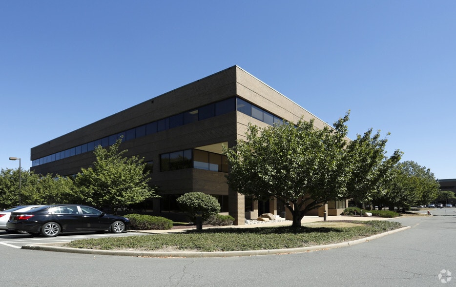 840 Bear Tavern Rd, Ewing, NJ for lease - Building Photo - Image 3 of 4