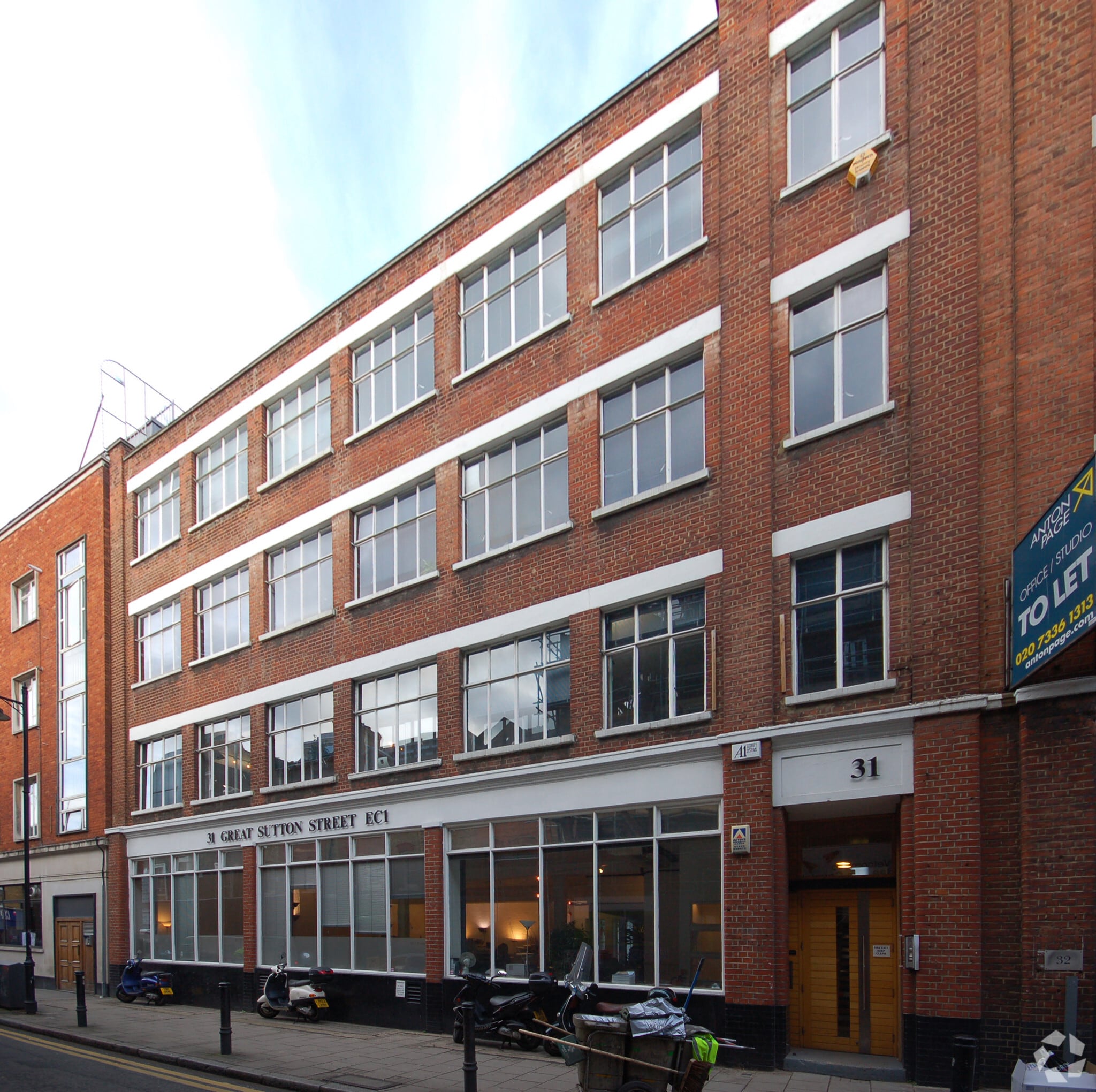 31-31A Great Sutton St, London for sale Building Photo- Image 1 of 1