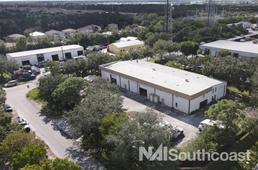 2100 SW Conant Ave, Port Saint Lucie, FL for sale - Building Photo - Image 1 of 9