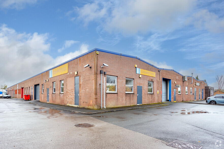 55 Stone Rd, Stoke On Trent for lease - Primary Photo - Image 1 of 2