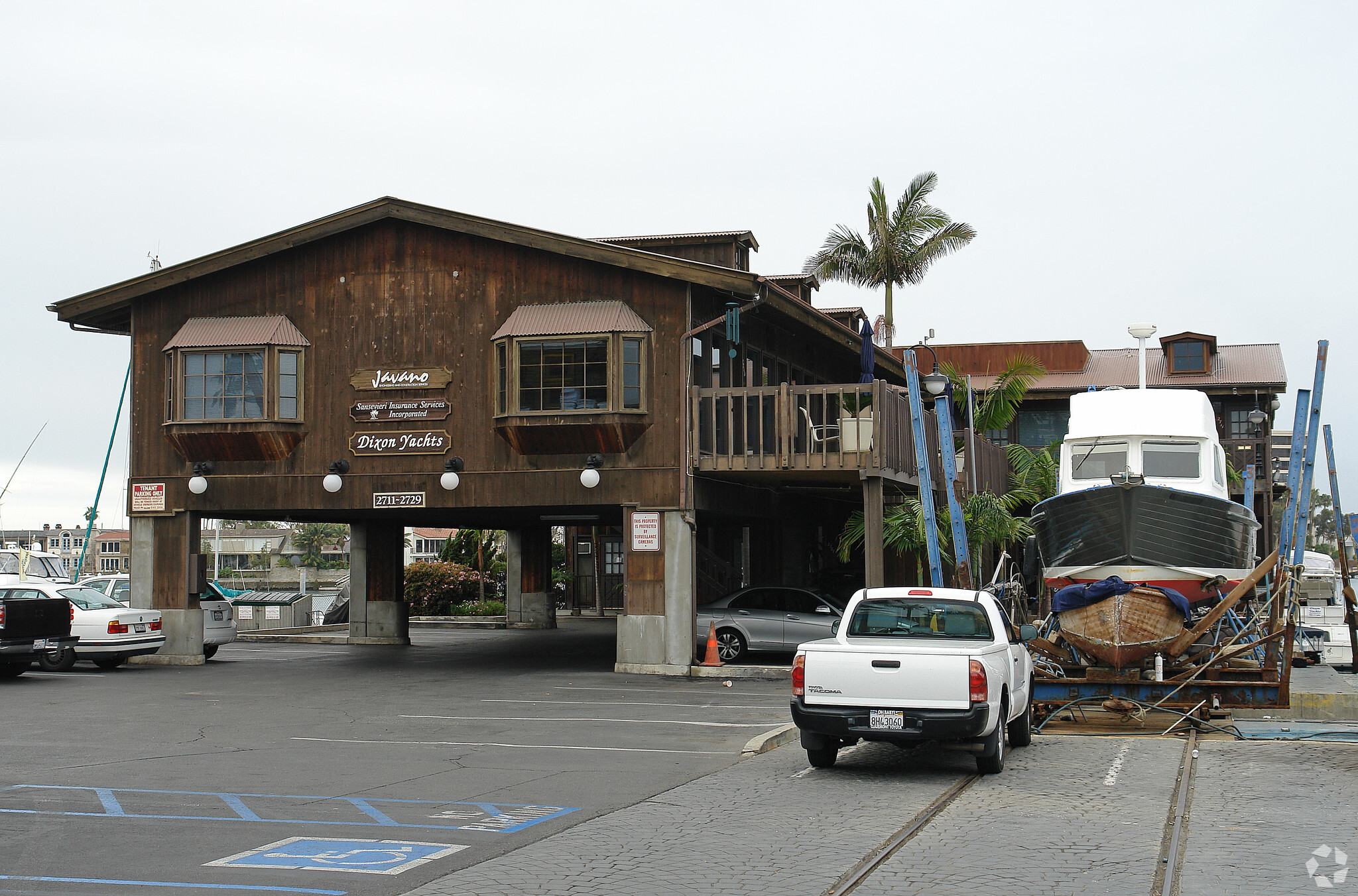 2711-2729 W Coast Hwy, Newport Beach, CA for lease Building Photo- Image 1 of 11