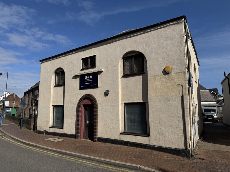 56 London Rd, Hemel Hempstead for lease - Primary Photo - Image 1 of 2