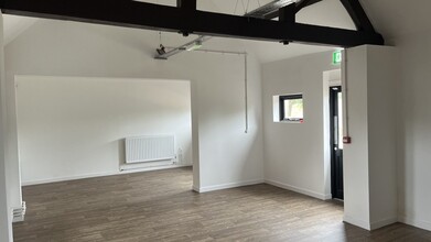 Newbold Ter E, Leamington Spa for lease Interior Photo- Image 1 of 2