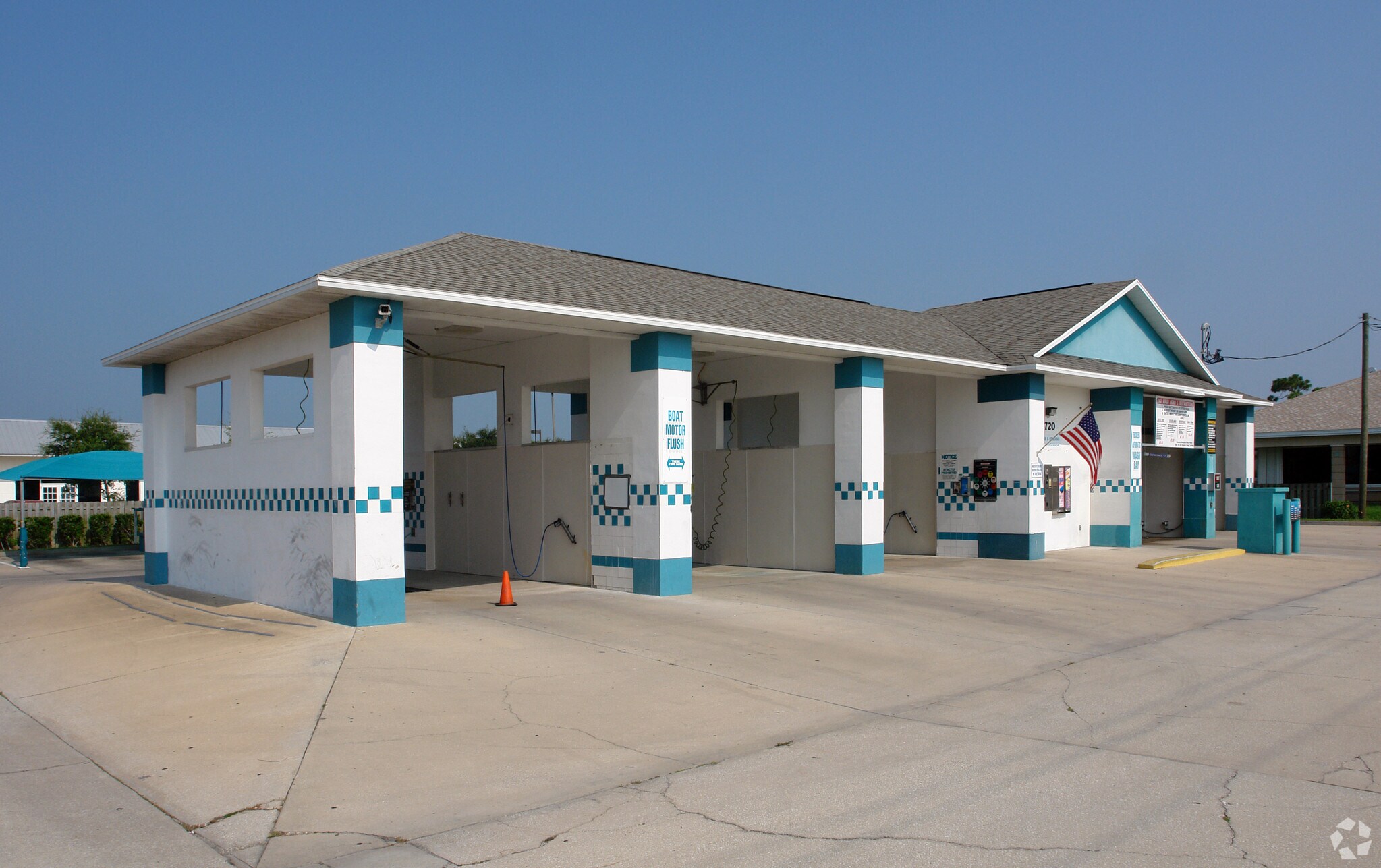 3720 N Wickham Rd, Melbourne, FL 32935 College Self Serve Car Wash