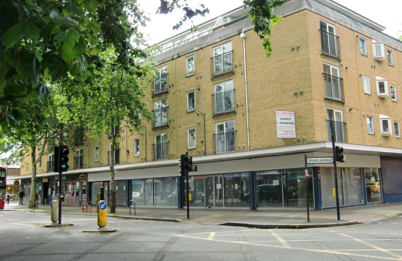 231-235 Chiswick High Rd, London for sale Primary Photo- Image 1 of 1