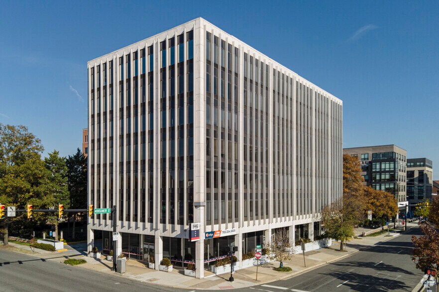 901 N Washington St, Alexandria, VA for lease - Building Photo - Image 1 of 6