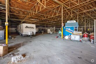 147 Warehouse St, Weber City, VA for lease Interior Photo- Image 2 of 2