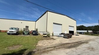 306 Rogers St, Barnesville GA - Warehouse