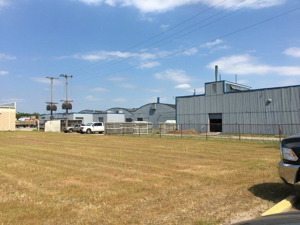 205 S US Highway 131, Three Rivers, MI 49093