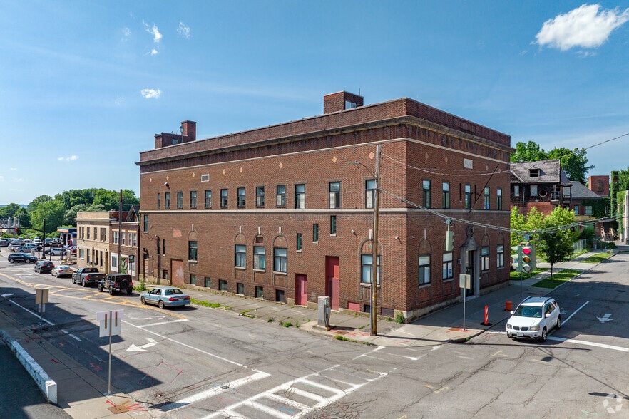 257 Washington St, Binghamton, NY for sale - Primary Photo - Image 1 of 23