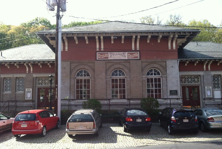 12 Middlebrook Ave, Staunton, VA for sale - Building Photo - Image 1 of 1