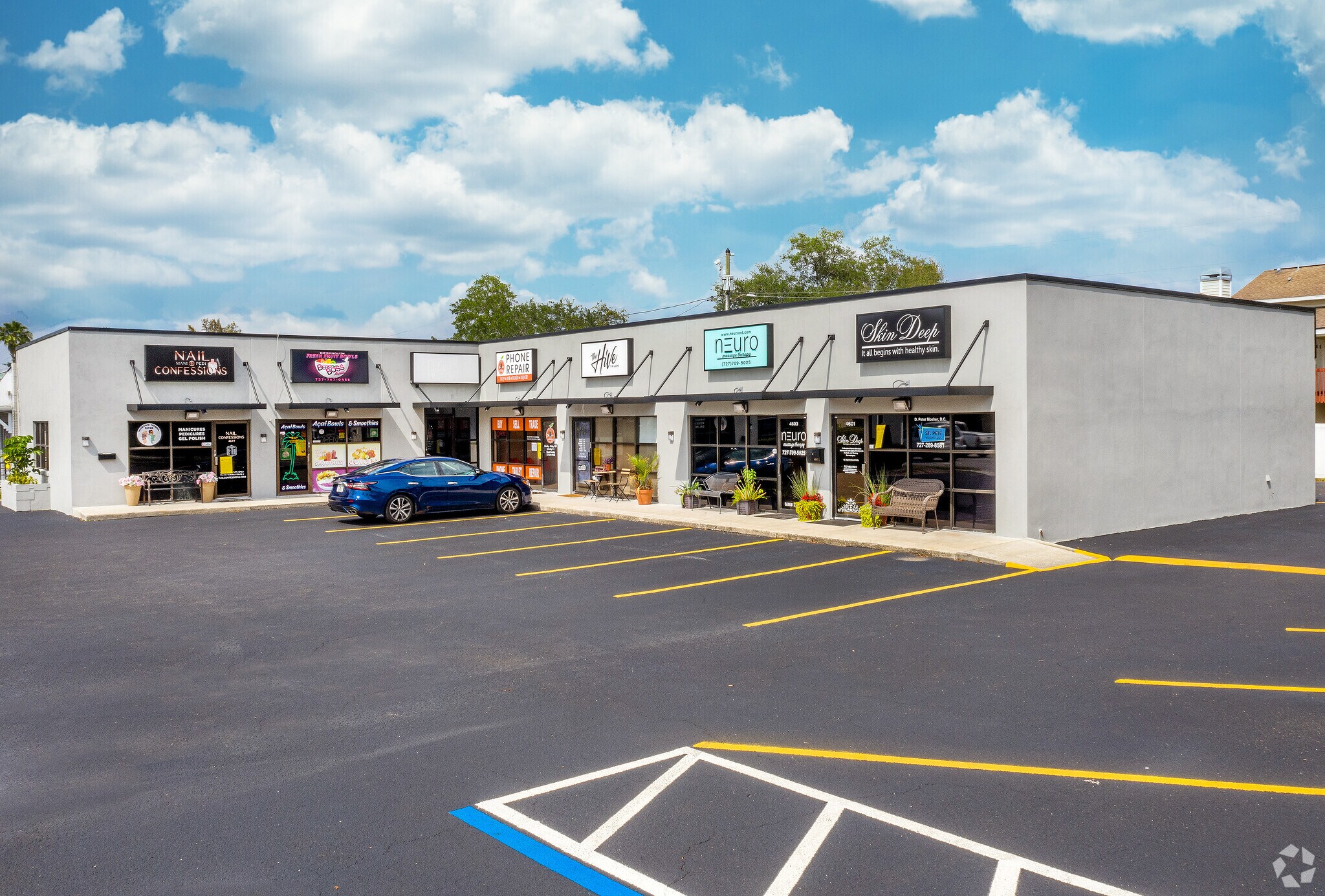 4601 4th St N, Saint Petersburg, FL for sale Primary Photo- Image 1 of 1