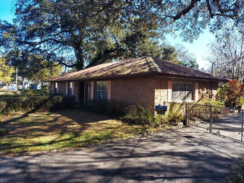 10901 McMullen Loop, Riverview, FL 33569