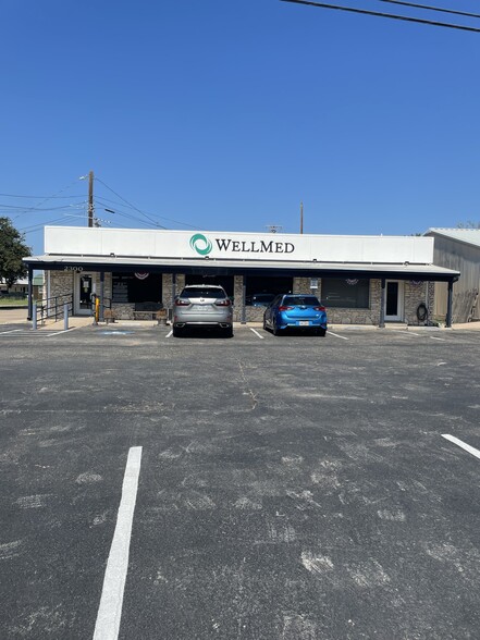 2300 US Highway 281, Marble Falls, TX for sale - Building Photo - Image 1 of 1