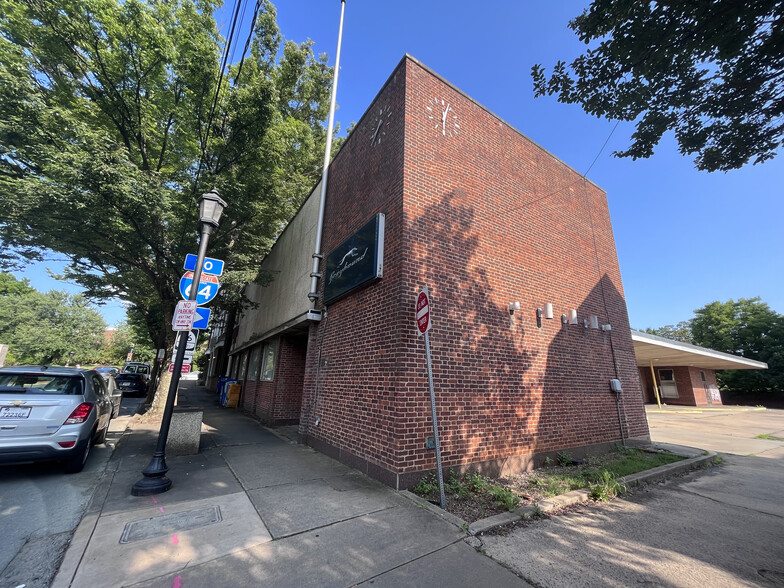 302-316 W Main St, Charlottesville, VA for sale - Building Photo - Image 3 of 7