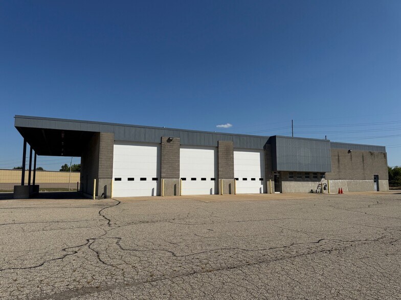 931 Interchange Dr, Holland, MI for lease - Building Photo - Image 1 of 5