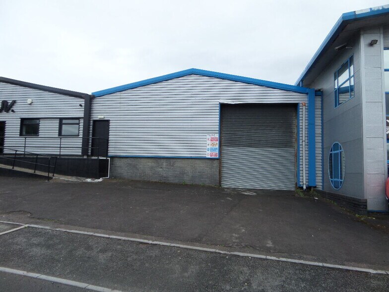Main Ave, Bridgend for lease - Building Photo - Image 2 of 2