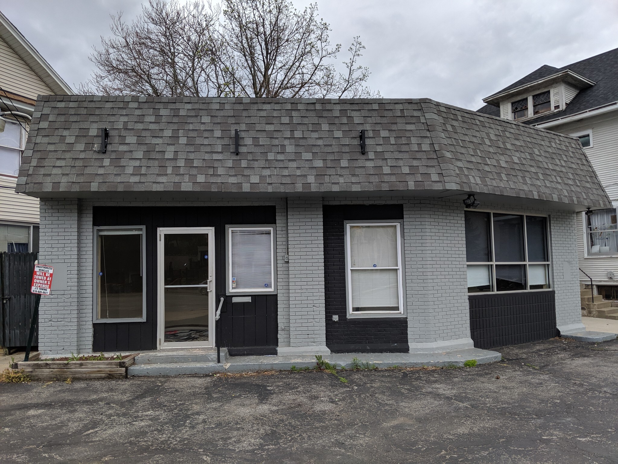 1601 Plainfield Ave NE, Grand Rapids, MI for sale Building Photo- Image 1 of 1