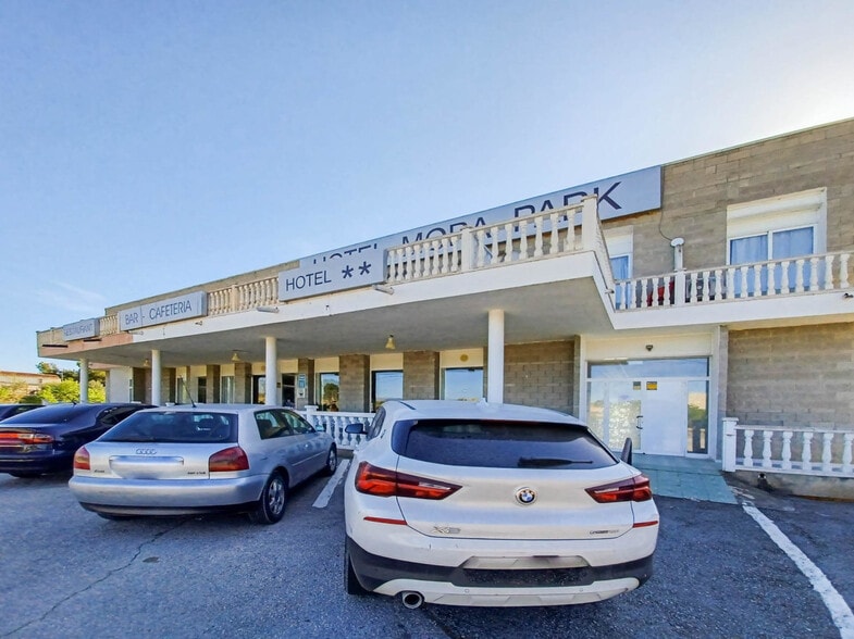 Specialty in Móra la Nova, Tarragona for sale - Building Photo - Image 2 of 8