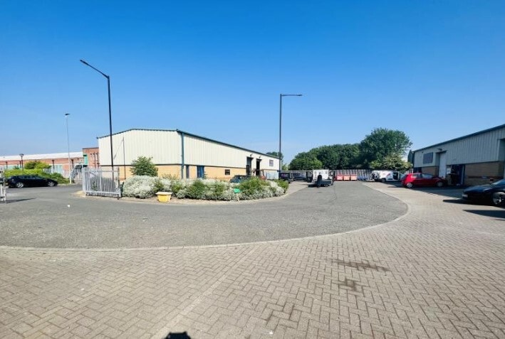 17A-17C Queensway, Middlesbrough for sale - Building Photo - Image 1 of 1