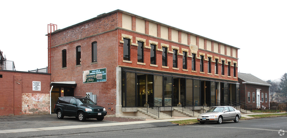 200 Exchange St, Chicopee, MA for lease - Building Photo - Image 1 of 10