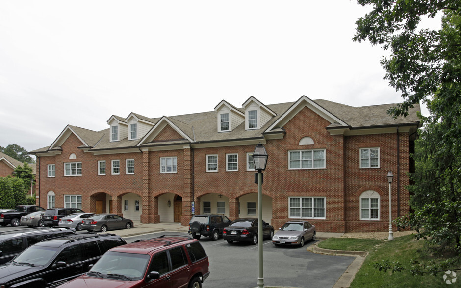 2301 N Parham Rd, Richmond, VA for lease - Building Photo - Image 2 of 7