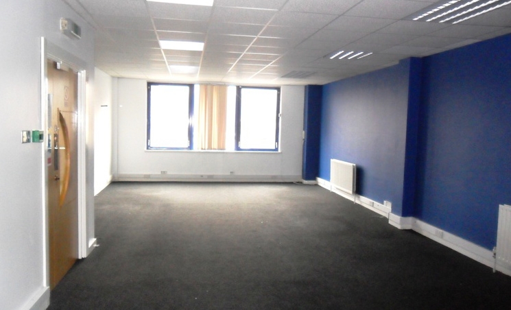 73-75 Great Victoria St, Belfast for lease - Interior Photo - Image 3 of 3