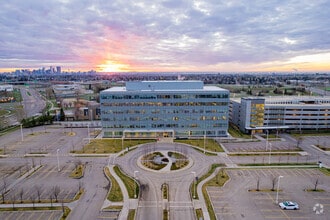 4820 Richard Rd SW, Calgary, AB - Aerial map view