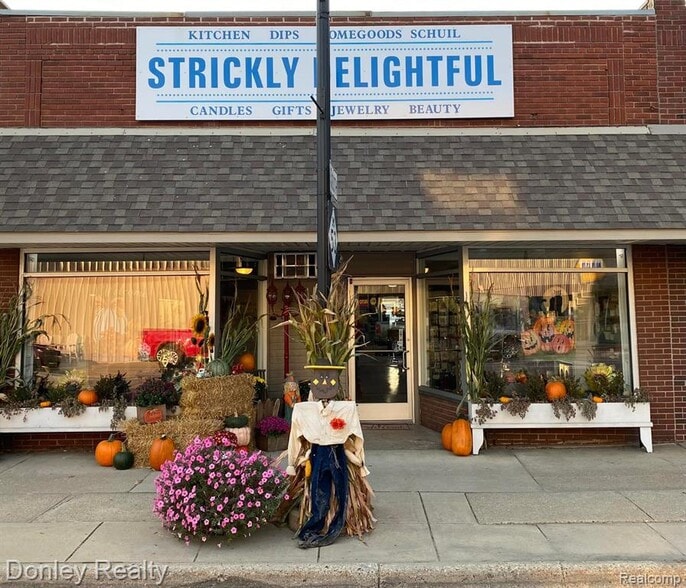 3014 Main St, Marlette, MI for sale - Primary Photo - Image 1 of 10
