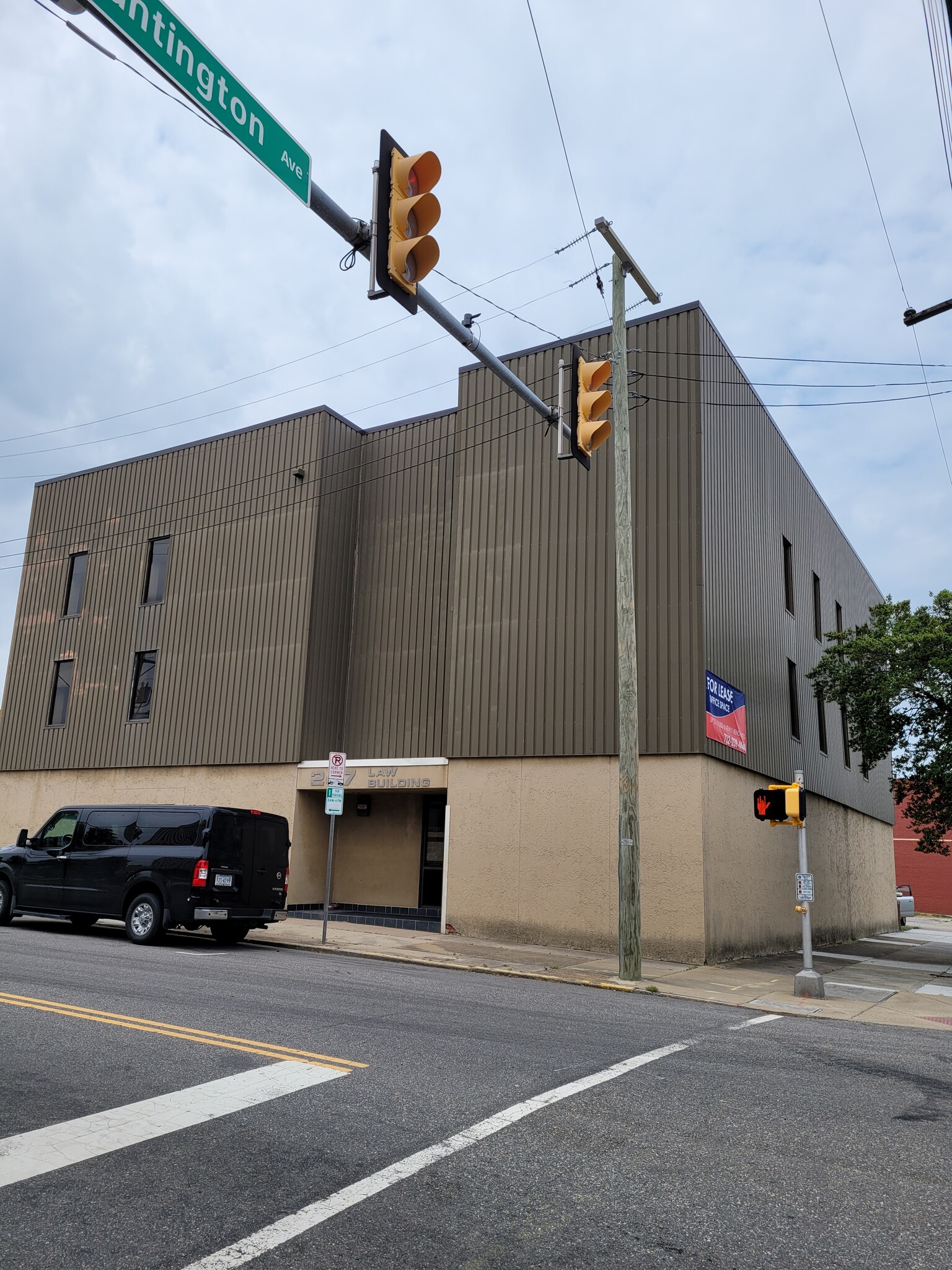 247 28th St, Newport News, VA for lease Building Photo- Image 1 of 4