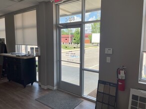 802 N Cumberland St, Lebanon, TN for lease Interior Photo- Image 2 of 12