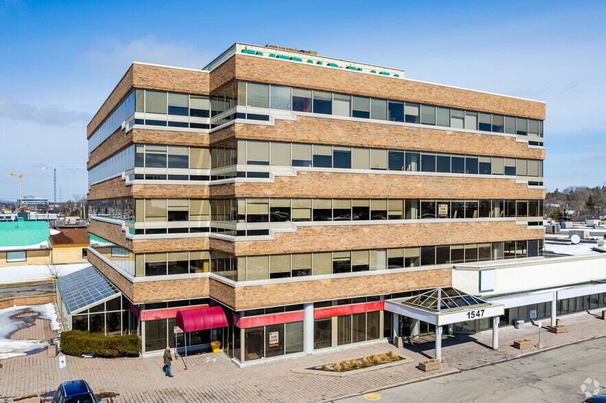 1547 Merivale Rd, Ottawa, ON for lease - Primary Photo - Image 1 of 7