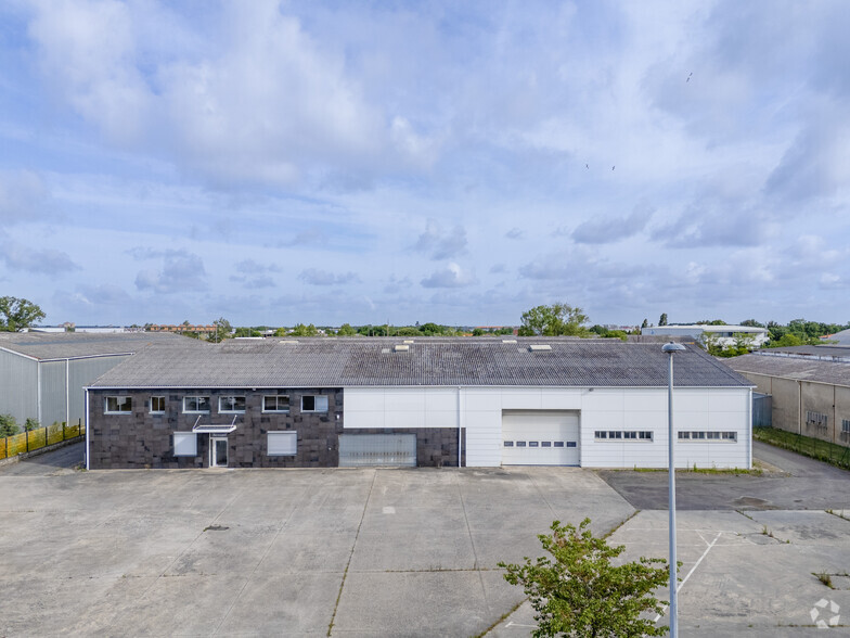 12 Chemin De La Chasse, Colomiers for lease - Aerial - Image 2 of 5