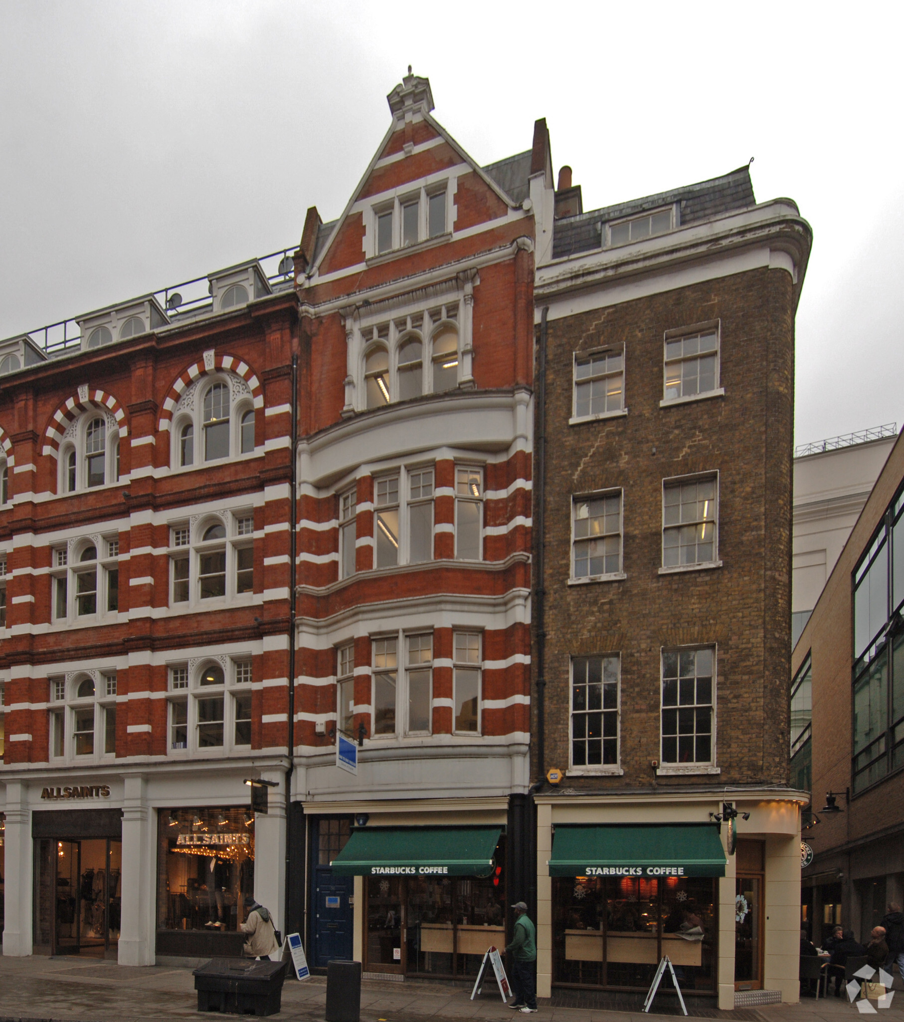 55-56 Long Acre, London for sale Primary Photo- Image 1 of 1