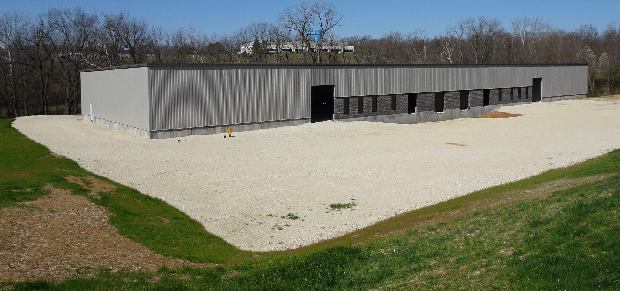 6431 Michels Dr, Washington, MO for lease Building Photo- Image 1 of 2