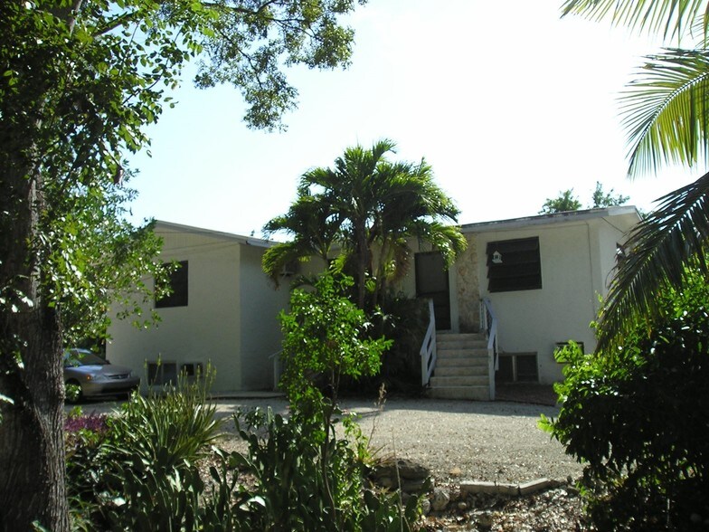 7 Sunset Rd Key Largo Fl 33037 Multifamily For Sale Loopnet Com