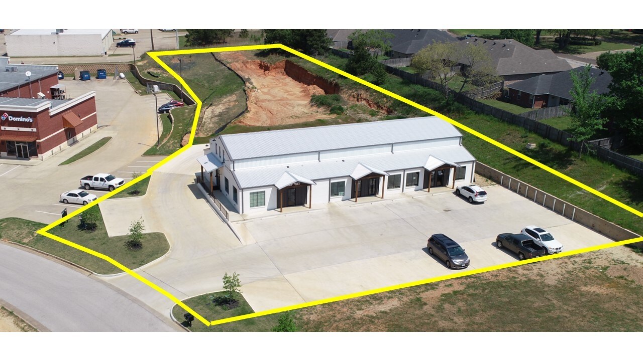 16735 Gresham Cir, Flint, TX for sale Building Photo- Image 1 of 1