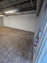 726 N Indiana Ave, Englewood, FL for lease Building Photo- Image 2 of 2