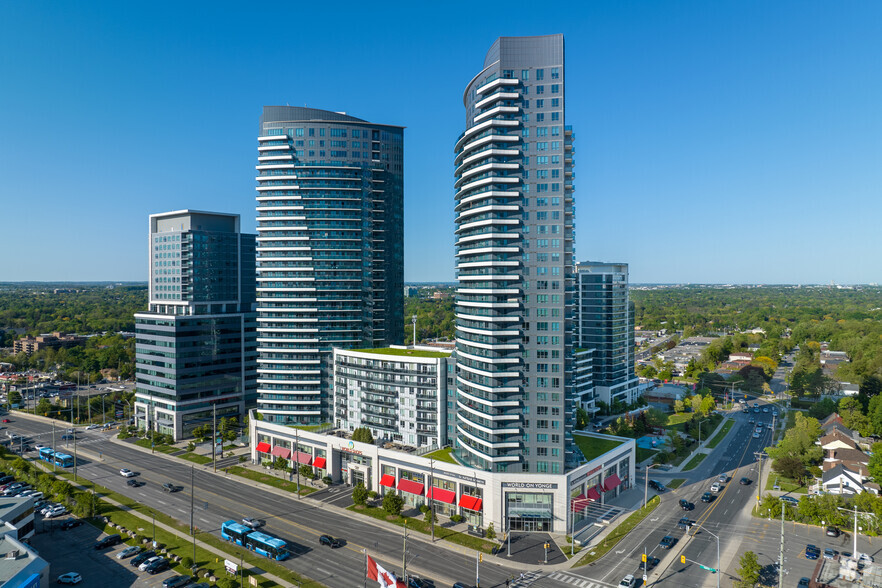 7163 Yonge St, Markham, ON for sale - Building Photo - Image 1 of 6