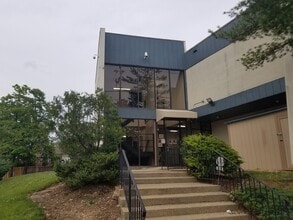 525 Eastern Ave, Fairmount Heights, MD for lease Building Photo- Image 2 of 19