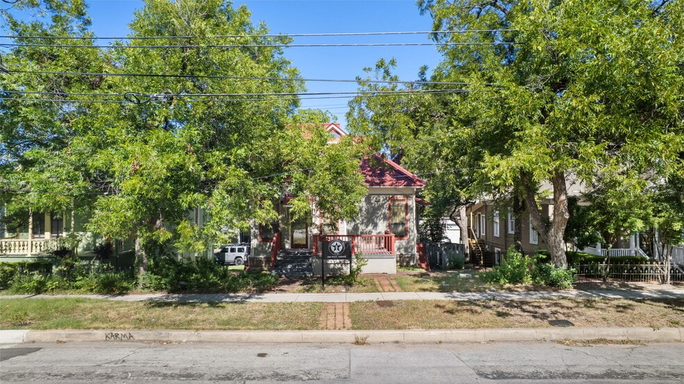1104 West Ave, Austin, TX for sale - Building Photo - Image 2 of 6