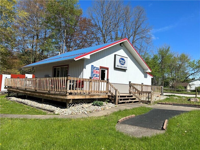 10571 State Highway 18, Conneaut Lake, PA 16316 Pizza Joe's