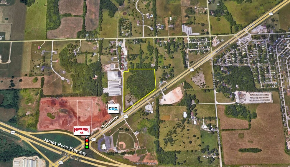 5389 W Sunshine, Springfield, MO for sale - Building Photo - Image 3 of 4