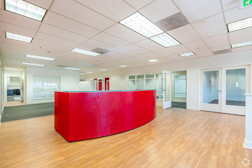 233 E Harris Ave, South San Francisco, CA for lease - Interior Photo - Image 3 of 25