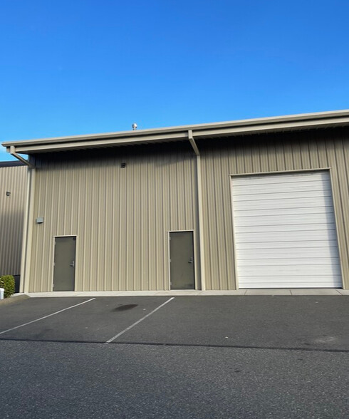 5205 Industrial Pl, Ferndale, WA for lease - Building Photo - Image 2 of 2