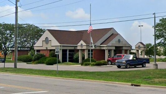 3613 N Broadway Ave, Muncie, IN for sale Building Photo- Image 1 of 1