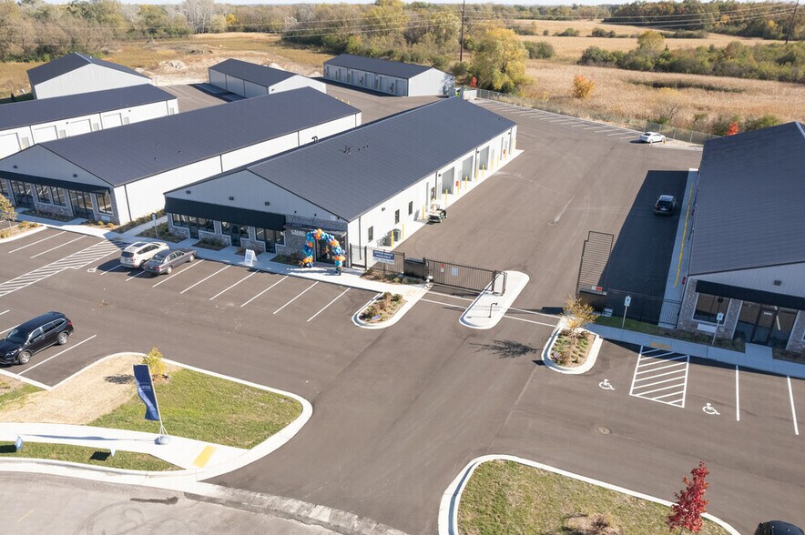 2909 Rise Way, Jackson, WI for lease - Building Photo - Image 1 of 2