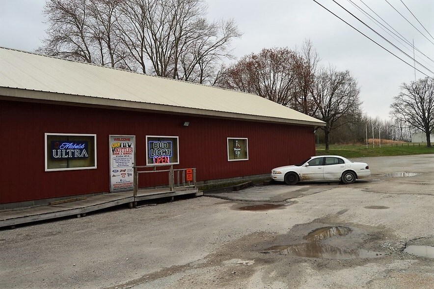 102 Greenfield Hwy, Bradford, TN for sale - Primary Photo - Image 1 of 1