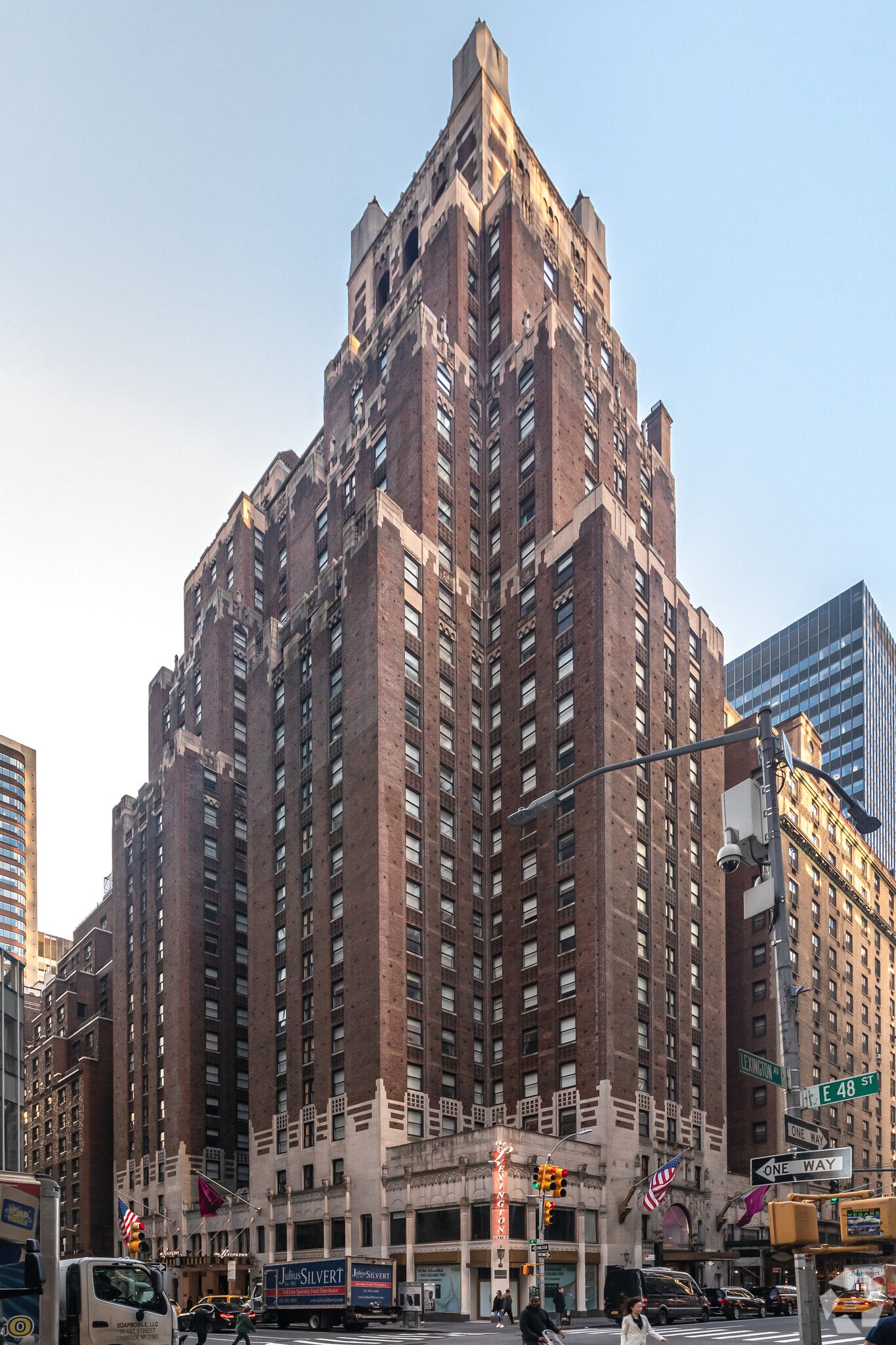 511 Lexington Ave, New York, NY for sale Primary Photo- Image 1 of 1